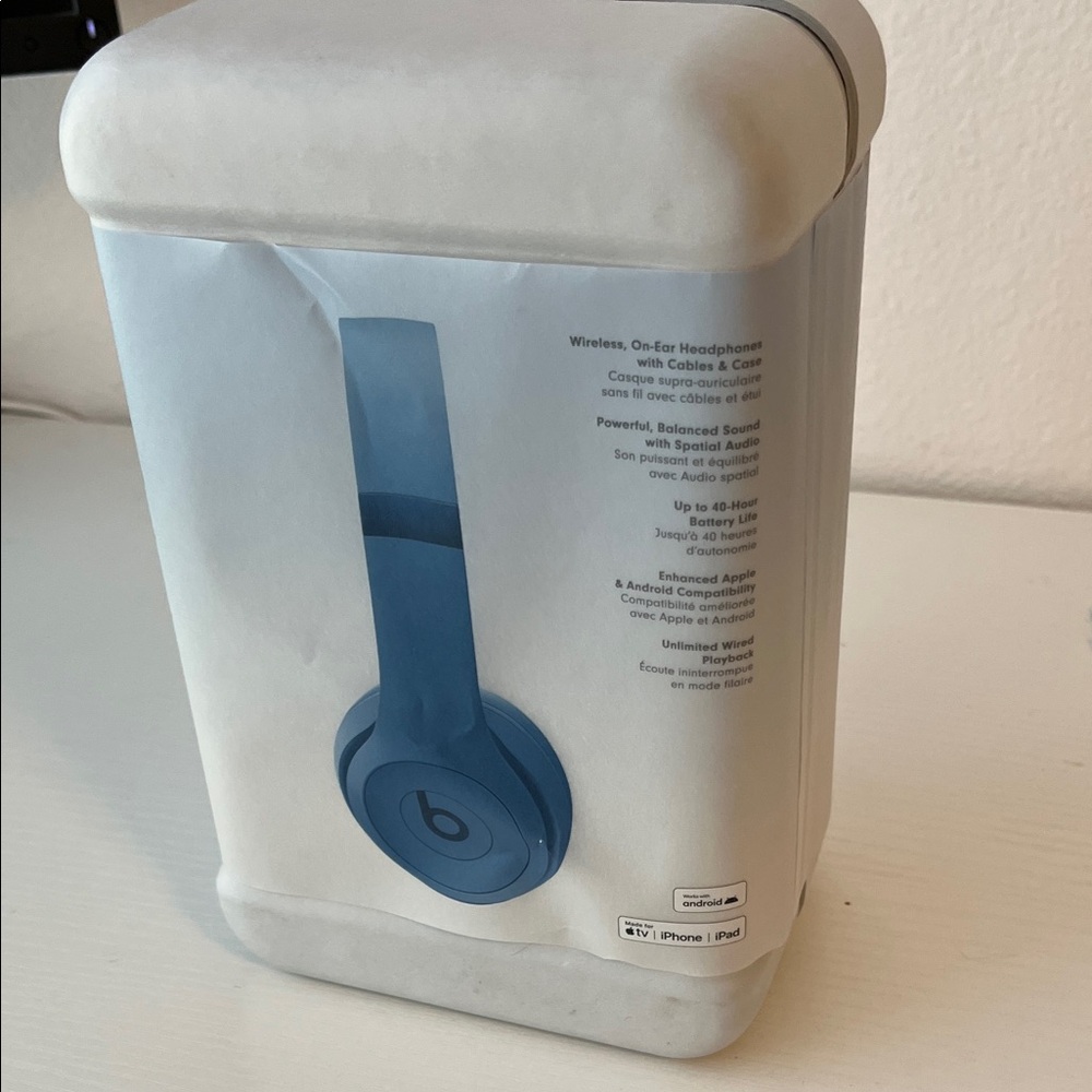 Beats Solo 4 by Dre Blue Headphones - Picture 8 of 8